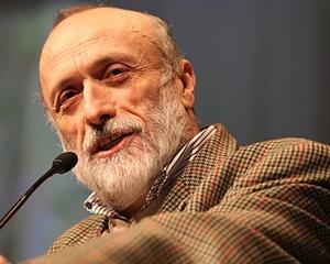Carlo Petrini
